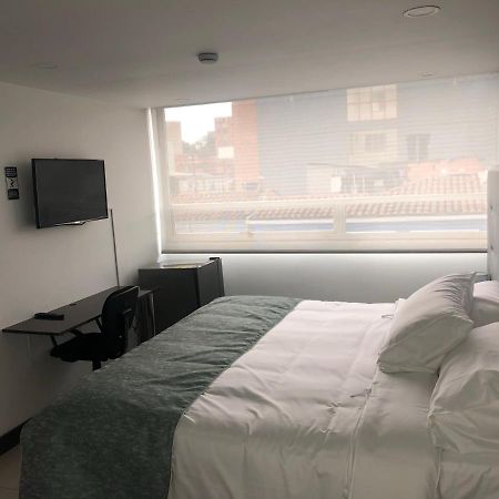 Hotel Serenity Corferias Bogotá Eksteriør bilde